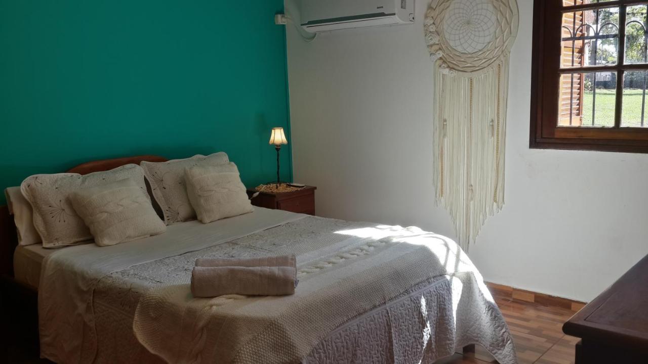 Casa Folks - Bed And Breakfast Puerto Iguazu Exterior photo